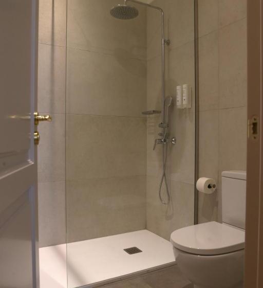 اتاق داخلی دلوکس, Veintiuno Emblematic Hotels Adults Only