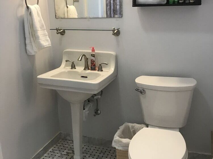 منزل غرفة نوم واحدة, Vineyard Mansion B&b