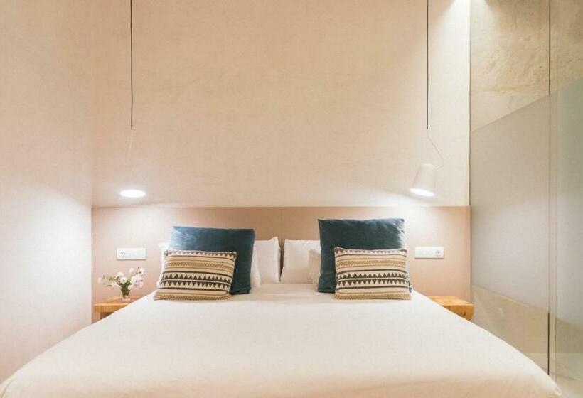 اتاق اقتصادی داخلی, Veintiuno Emblematic Hotels Adults Only