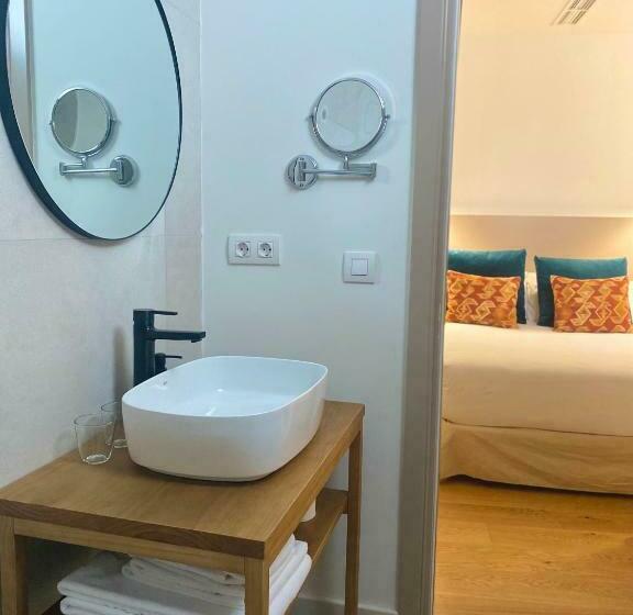 اتاق کلاسیک یک تخته, Veintiuno Emblematic Hotels Adults Only