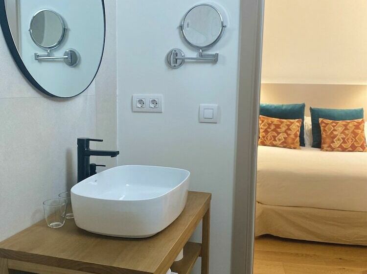 اتاق کلاسیک یک تخته, Veintiuno Emblematic Hotels Adults Only