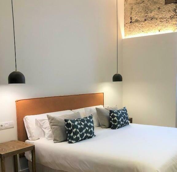 اتاق داخلی دلوکس, Veintiuno Emblematic Hotels Adults Only