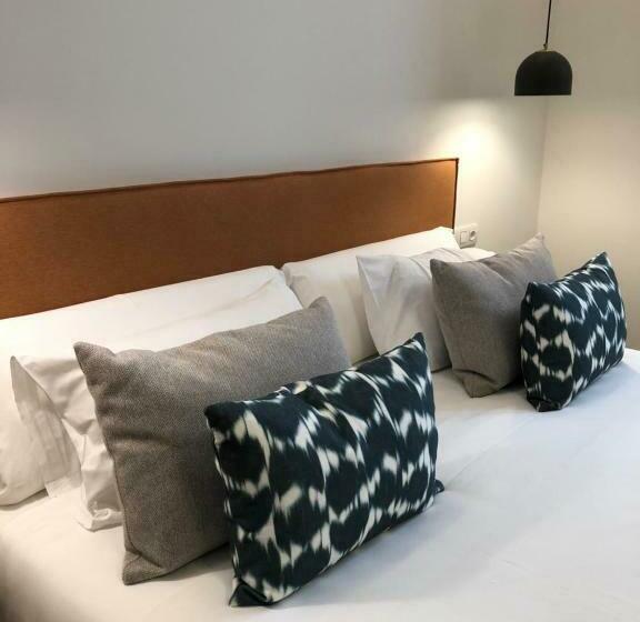 اتاق داخلی دلوکس, Veintiuno Emblematic Hotels Adults Only