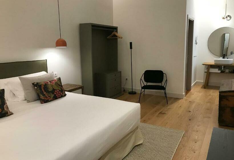 اتاق داخلی دلوکس, Veintiuno Emblematic Hotels Adults Only