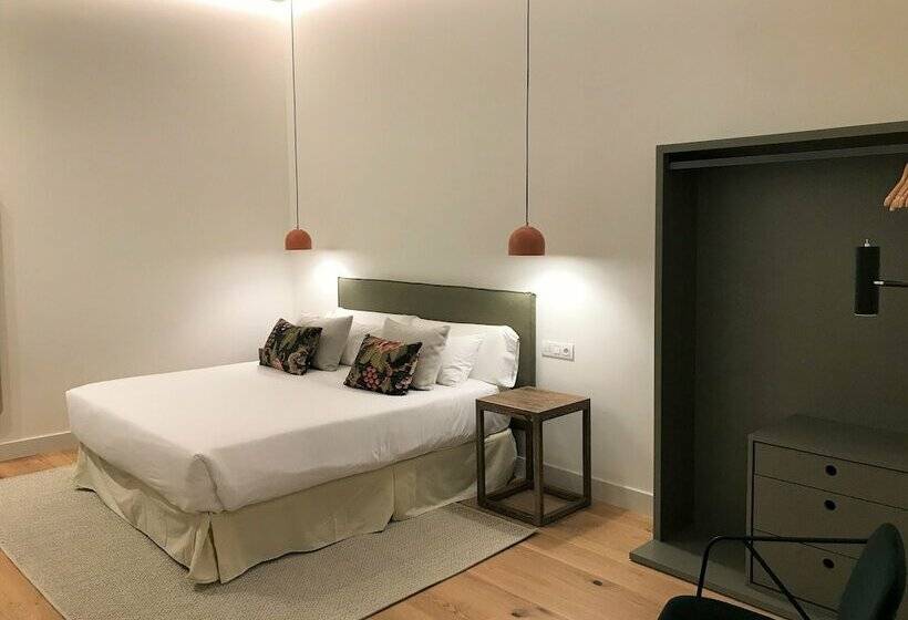 اتاق داخلی دلوکس, Veintiuno Emblematic Hotels Adults Only