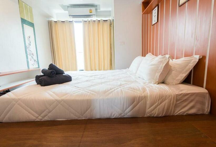 غرفة ديلوكس سرير كينج, 2 Feel Bed Station