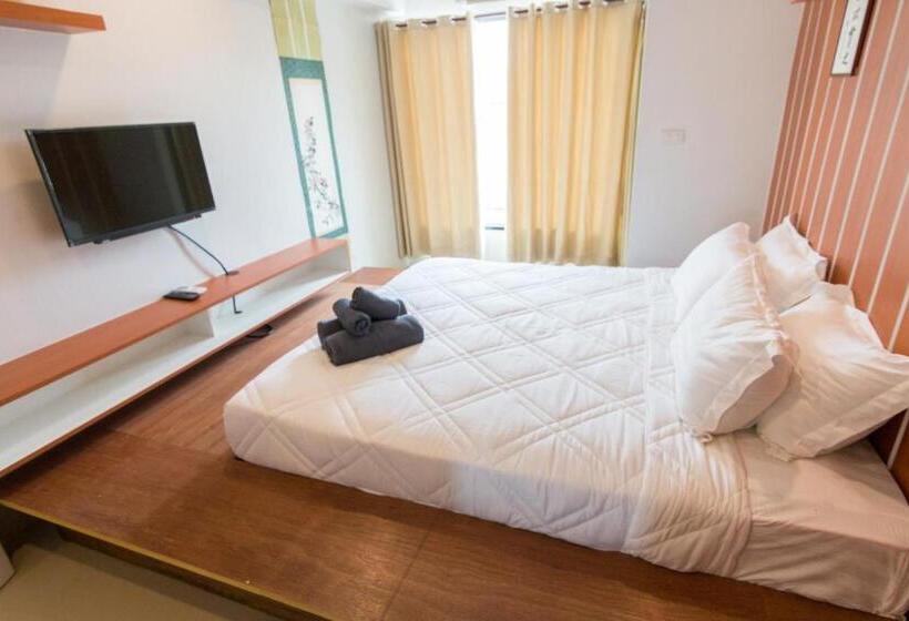 غرفة ديلوكس سرير كينج, 2 Feel Bed Station