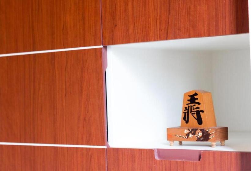 غرفة قياسية, 2 Feel Bed Station