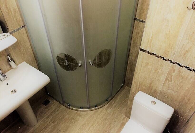 اتاق سوپریور چهار تخته, Grand Park Hotel Corlu