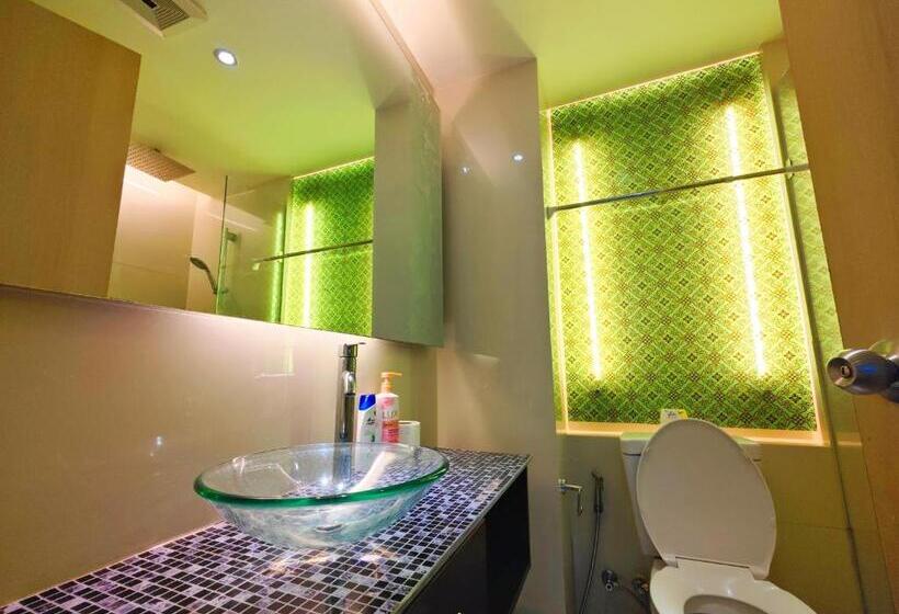 استودیو استاندارد با تخت کینگ, Grande Caribbean Condo