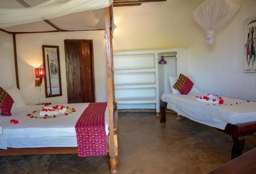 스탠다드 트리플 룸, Mawimbi Bungalows