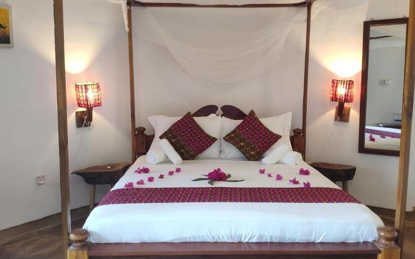 스탠다드 트리플 룸, Mawimbi Bungalows