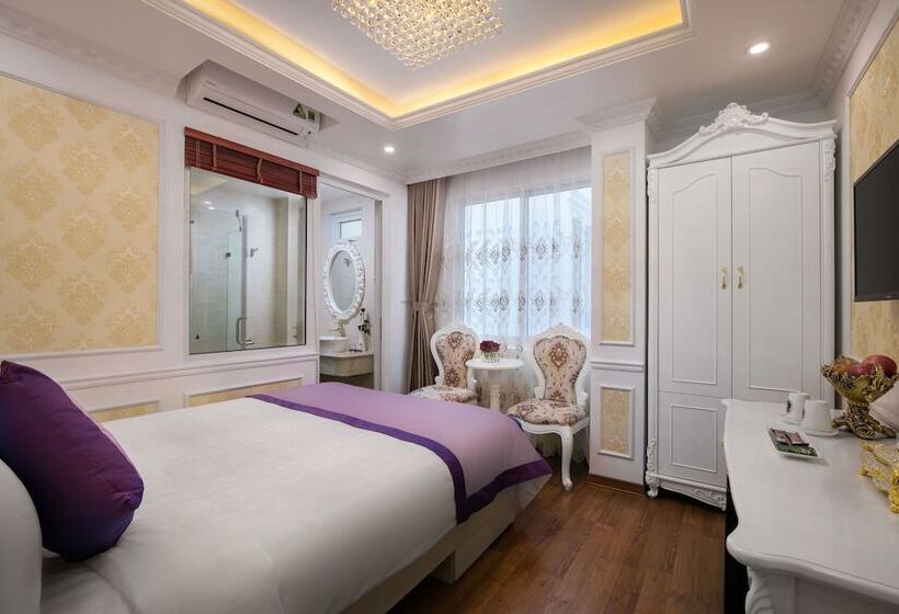 اتاق لوکس با چشم‌انداز شهر, Viola Royal  & Spa
