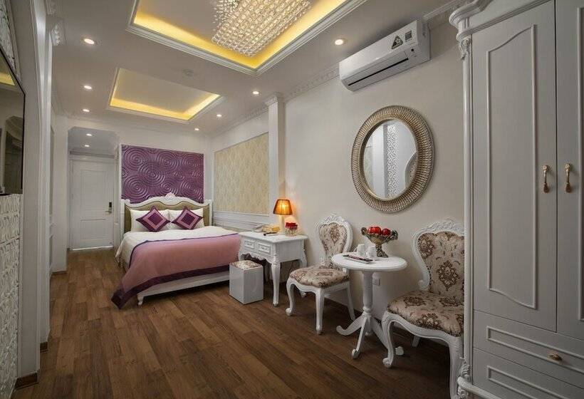 اتاق لوکس با چشم‌انداز شهر, Viola Royal  & Spa