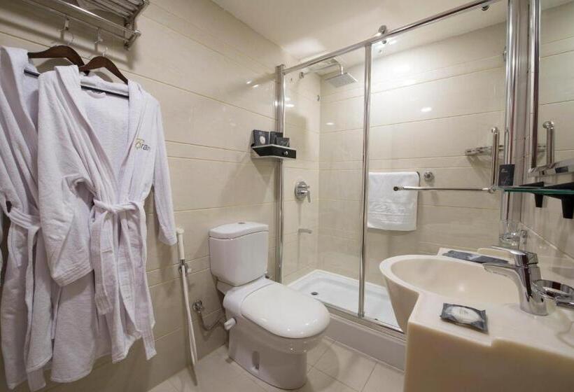 Апартаменты 2 Спальни, Bram Suites