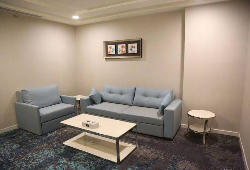 Апартаменты Real 2 Спальни, Bram Suites