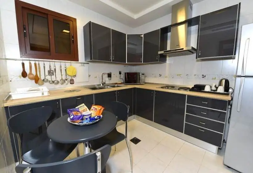 آپارتمان سلطنتی 2 خوابه, Bram Suites