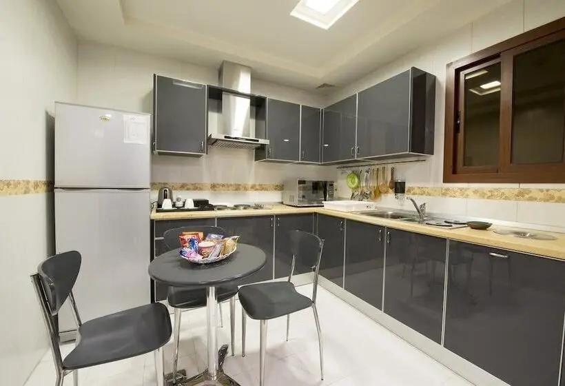 آپارتمان 3 خوابه, Bram Suites