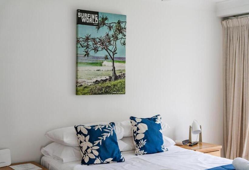 Апартаменты 3 Спальни, Cashelmara Beachfront Apartments