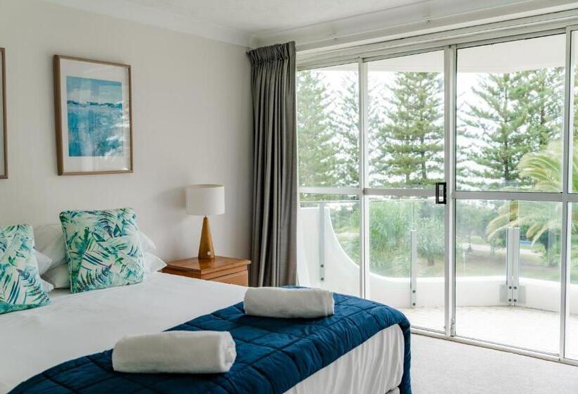 Апартаменты 1 Спальня Вид на Море, Cashelmara Beachfront Apartments