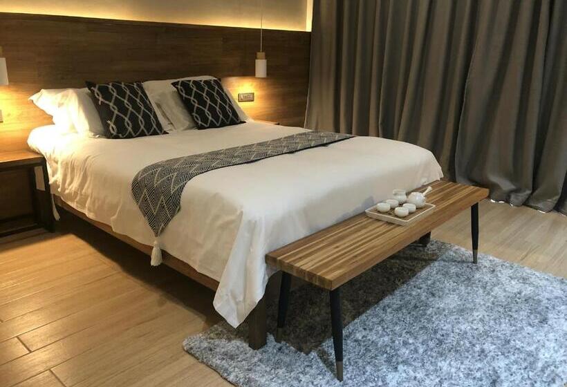 Номер Стандарт с Балконом, Celosia Chiang Mai