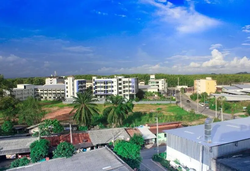 اتاق استاندارد با بالکن, Krabi P.n. Boutique House