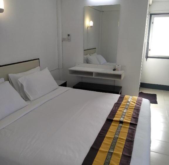 חדר סטנדרט, Northlands House