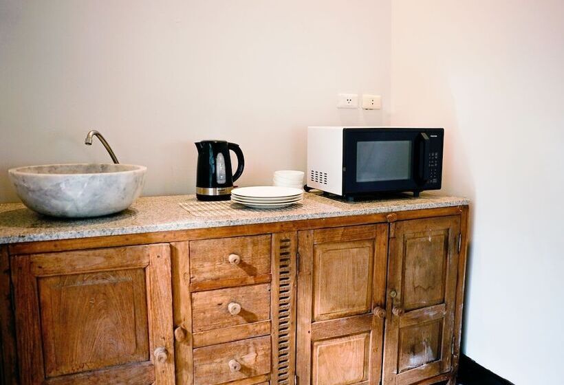 ダブルベッドスタンダードルーム, Phutarntree