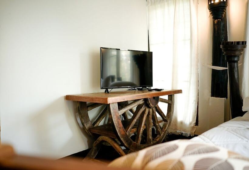 ダブルベッドスタンダードルーム, Phutarntree