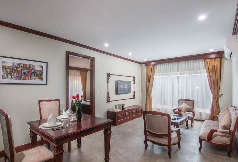 سوییت خانوادگی, Anachak Angkor Residence