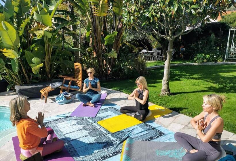 带大床的高级房间, Blue Dream Cannes Guest House