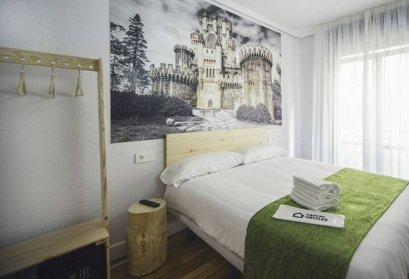 اتاق استاندارد یک نفره, Casual Serantes