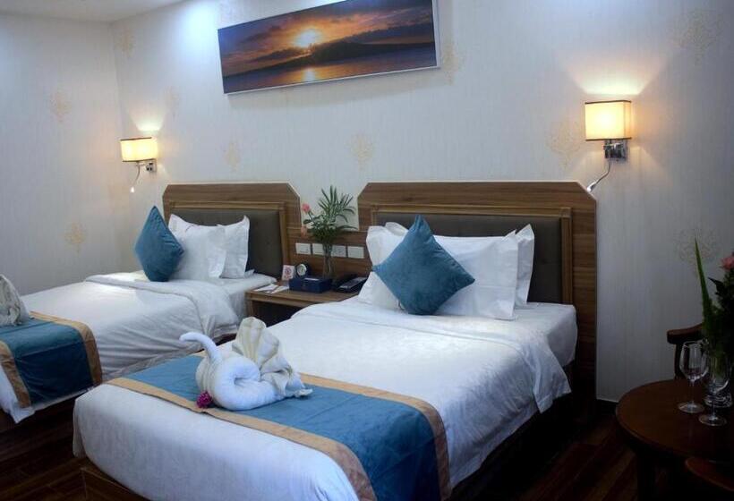 اتاق کلاسیک, Costa Palawan Resort