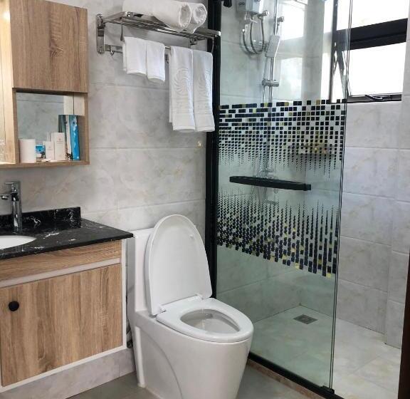 Люкс Повышенной Комфортности, Costa Palawan Resort