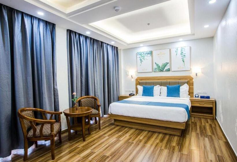 Люкс Повышенной Комфортности, Costa Palawan Resort