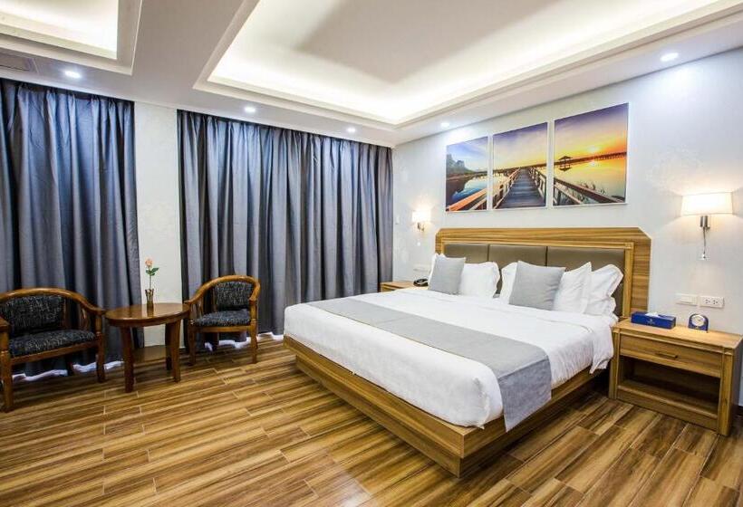 سوییت, Costa Palawan Resort