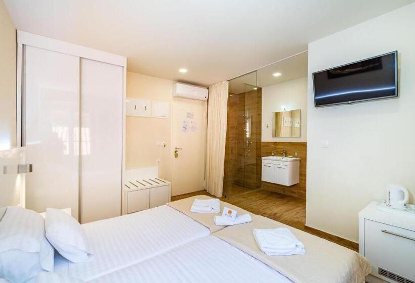 غرفة قياسية, Idassa Atrium Rooms