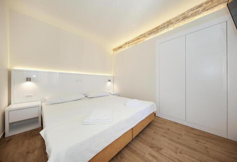 غرفة عائلية, Idassa Atrium Rooms