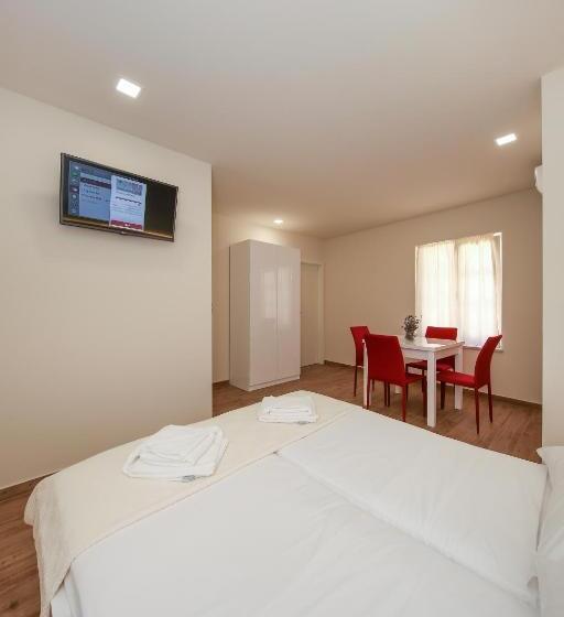 غرفة عائلية, Idassa Atrium Rooms