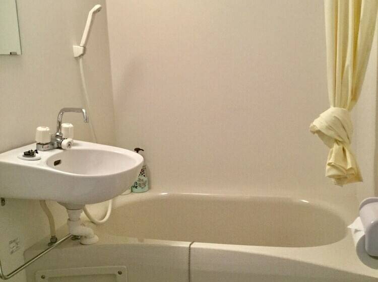 Номер Стандарт Трехместный, Keimei Guest House