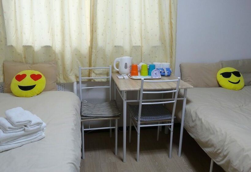 Номер Стандарт Трехместный, Keimei Guest House