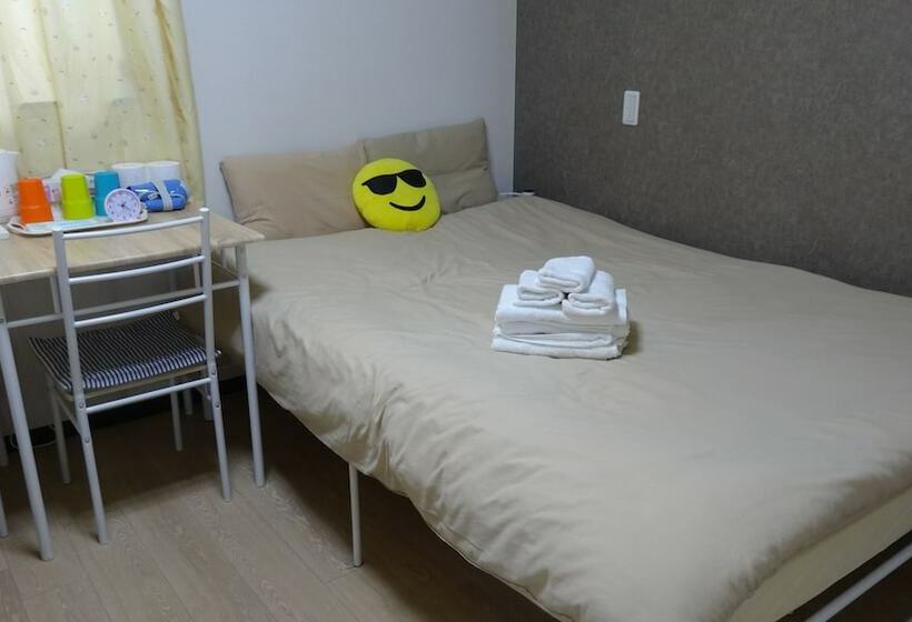 Номер Стандарт Трехместный, Keimei Guest House