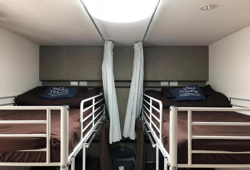 Четырехместный Номер Стандарт с Двухъярусными Кроватями, Keimei Guest House