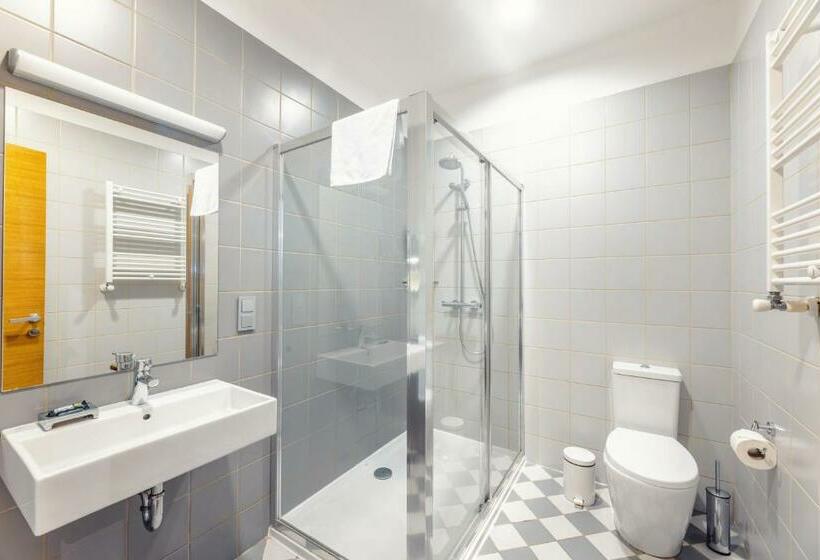 استودیو استاندارد با تراس, Le Port Boutique Apart
