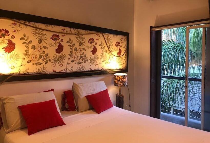 شقة غرفة واحدة, Palma Hostel