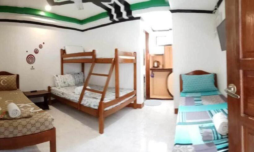 Quarto Familiar, Vali Joe Travel Lodge