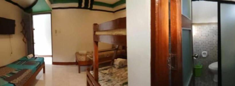 家庭间, Vali Joe Travel Lodge