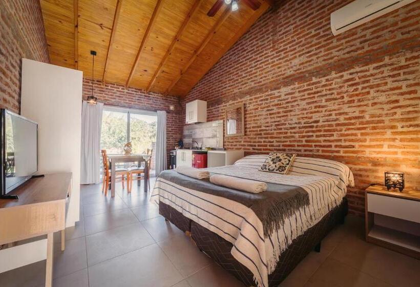 スタンダードスタジオ, Vistal Río