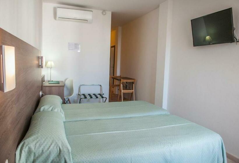 إستوديو قياسى, Apartamentos Loar