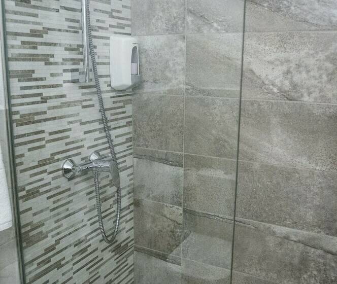 إستوديو قياسى, Apartamentos Loar